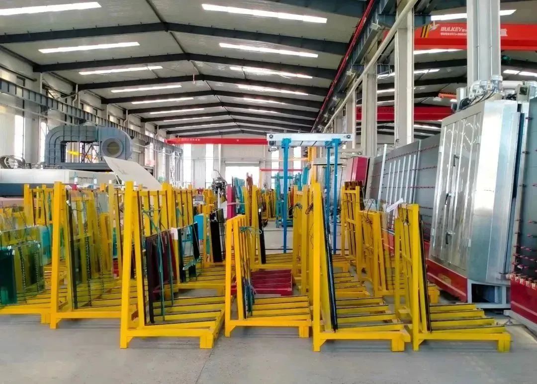 米瑪全向叉車(chē).jpg 米瑪全向叉車(chē).jpg