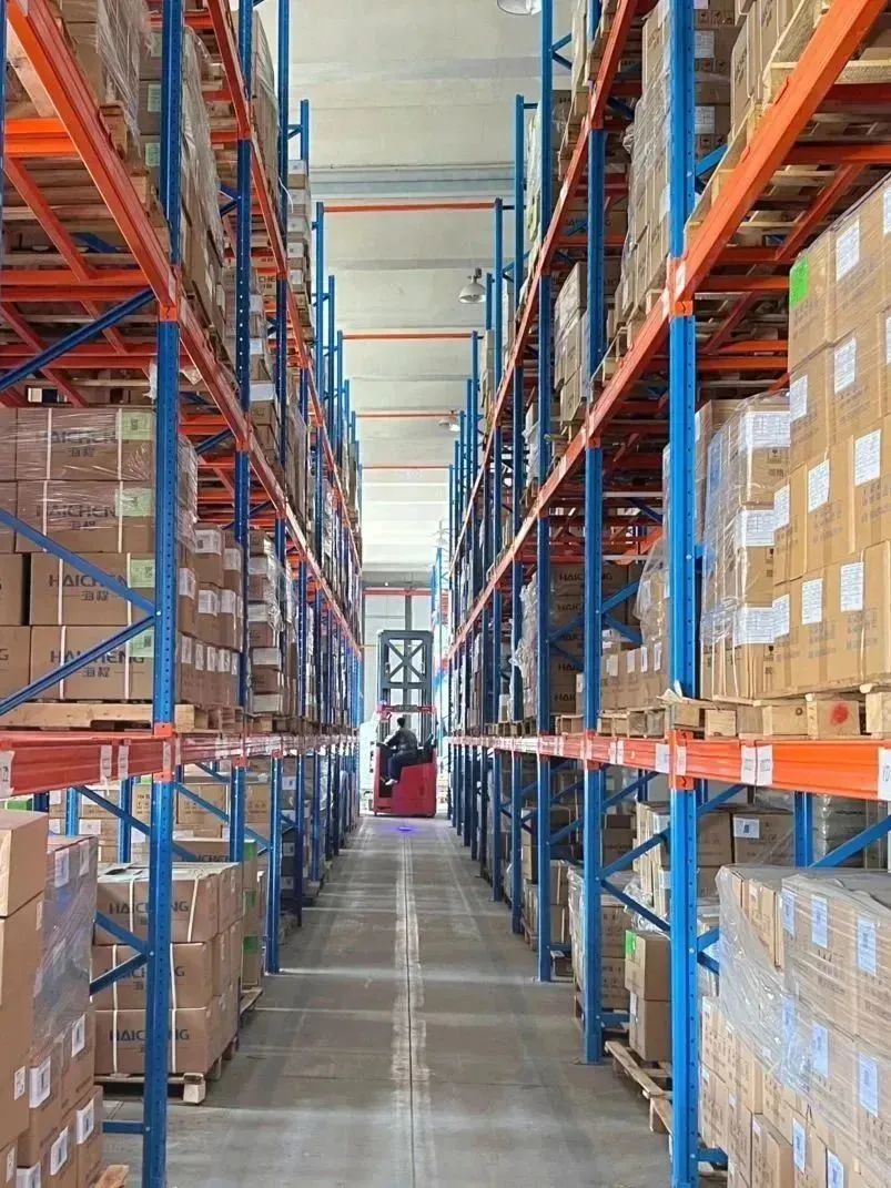 米瑪MiMA坐駕三向堆垛車.jpg 米瑪MiMA坐駕三向堆垛車.jpg