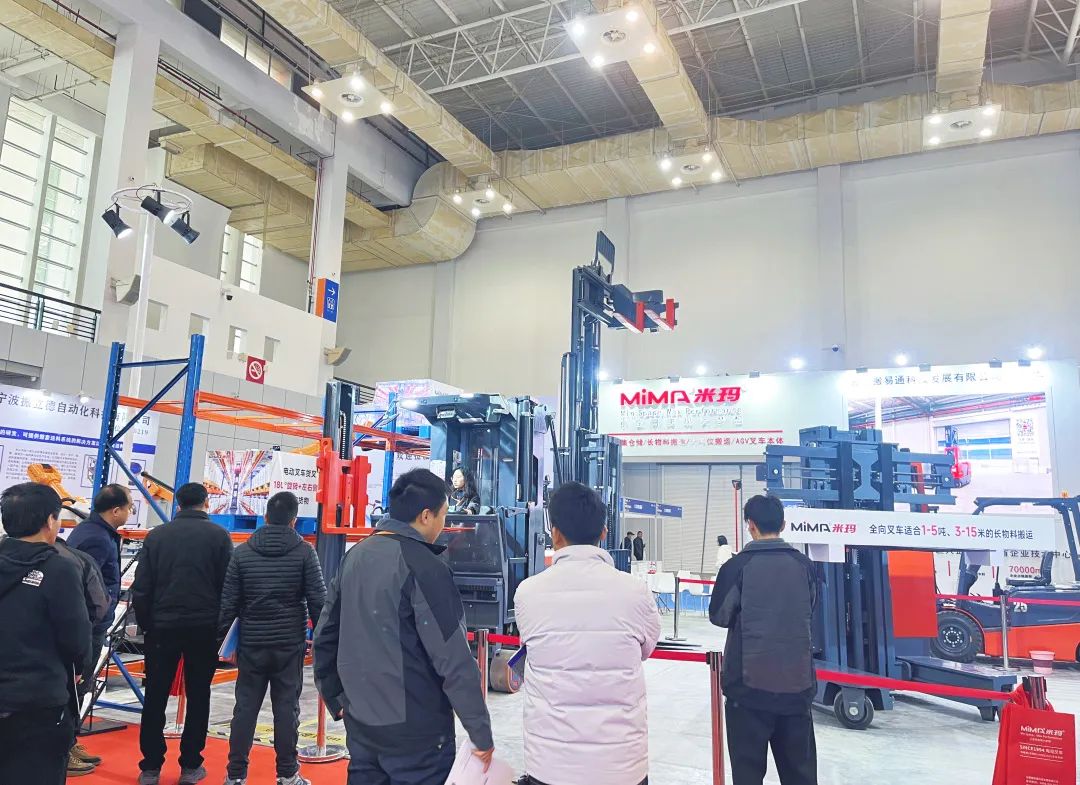 米瑪電動叉車展會5.jpg